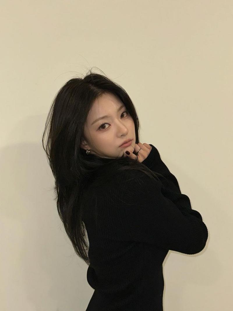 프로미스나인 이나경