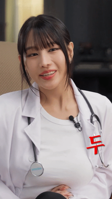의사선생님 코스프레 한 띠띠 나띠.움짤.gif