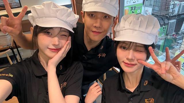 QWER 쵸단, 히나 / 이준 (워크맨)