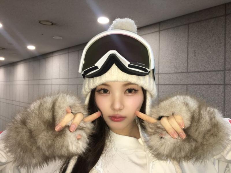 베이비돈크라이 이현