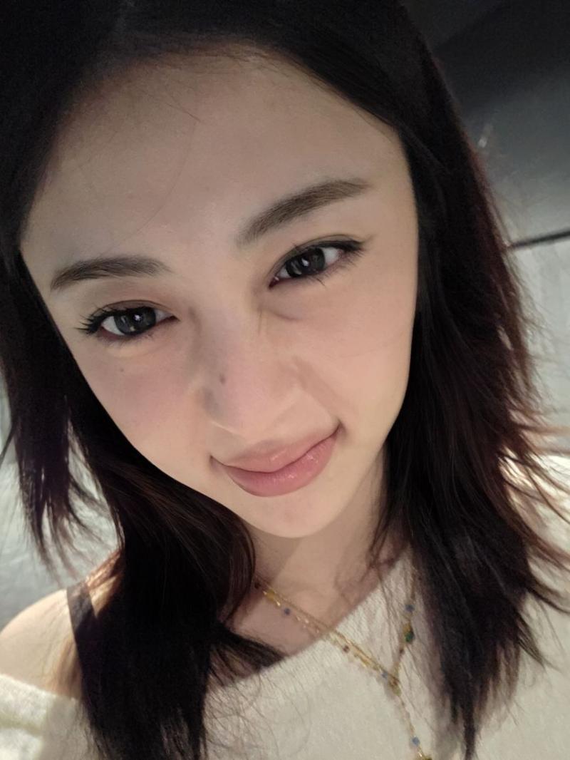 르세라핌 허윤진