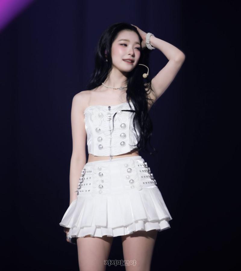 프로미스나인 지헌