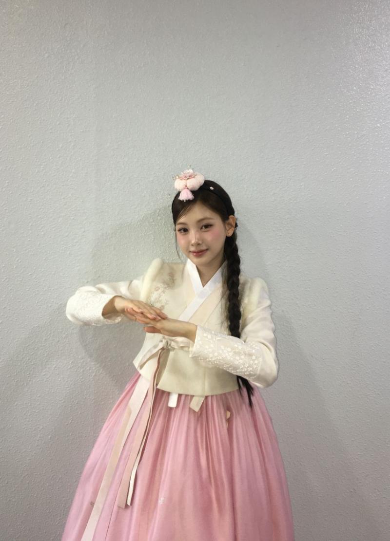 베이비돈크라이 이현