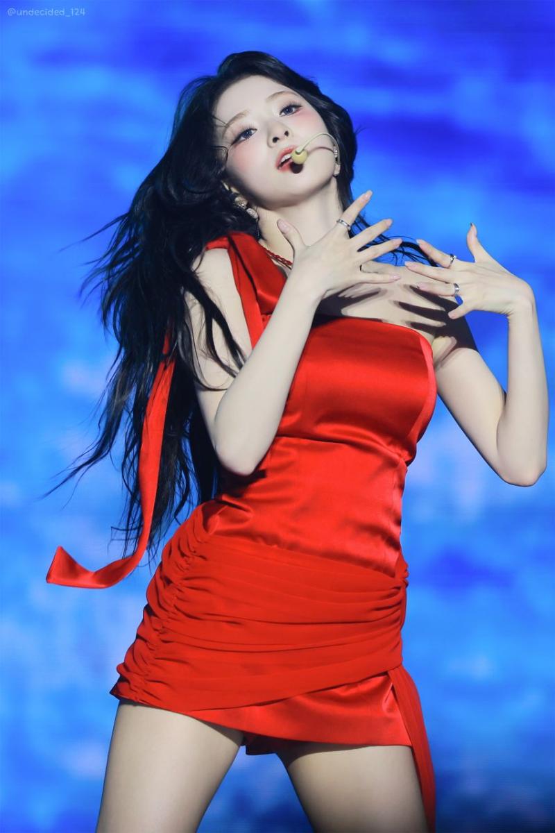 프로미스나인 이나경