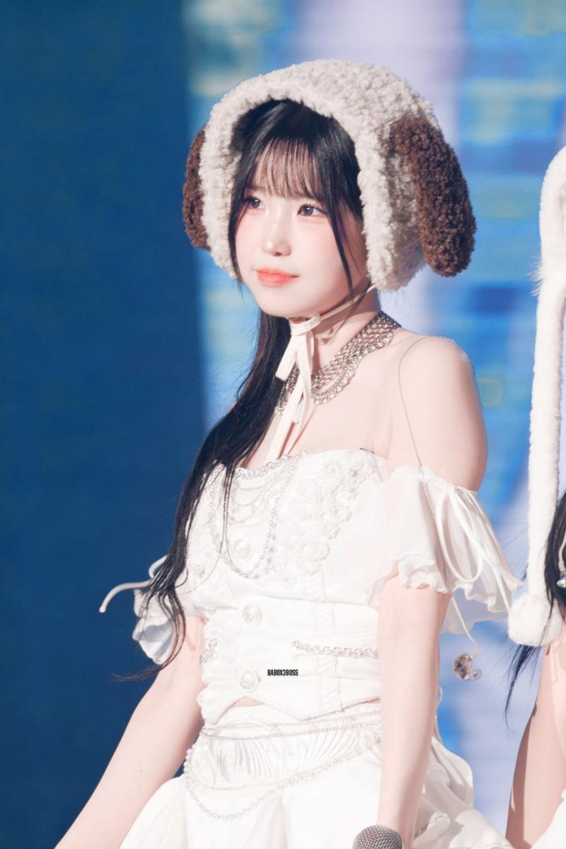 프로미스나인 송하영