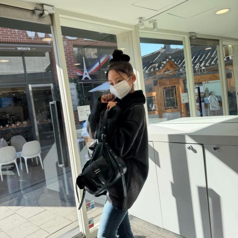 베이비돈크라이 베니, 이현,  쿠미