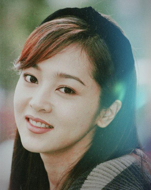 이승연 최전성기때 얼굴 .gif