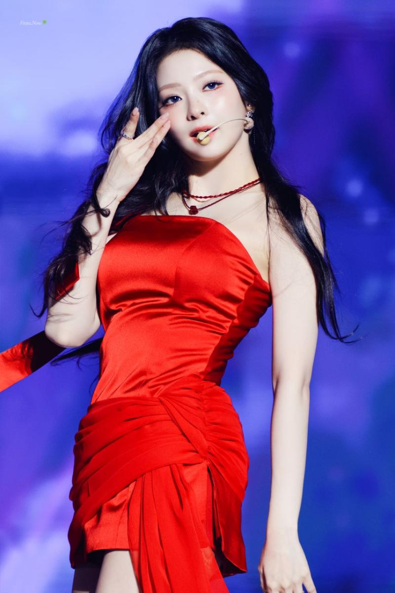 프로미스나인 이나경