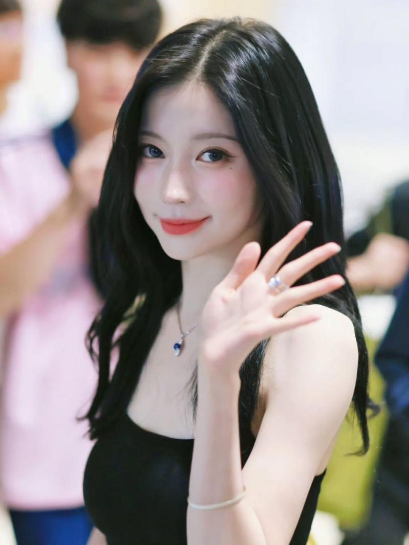 BABYMONSTER (베이비몬스터) 아사