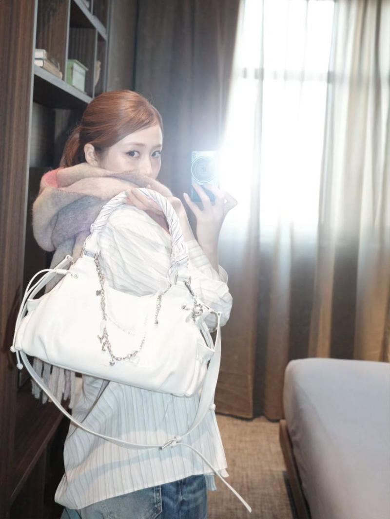 르세라핌 허윤진