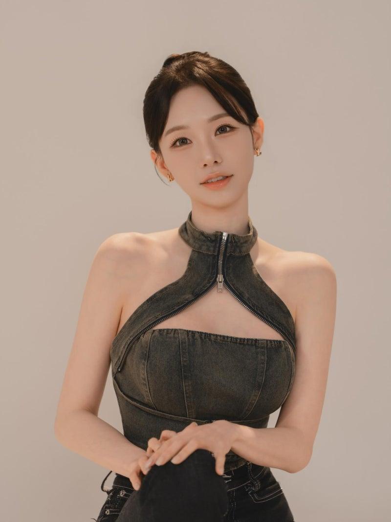 이정현 아나운서 홀터넥 여신