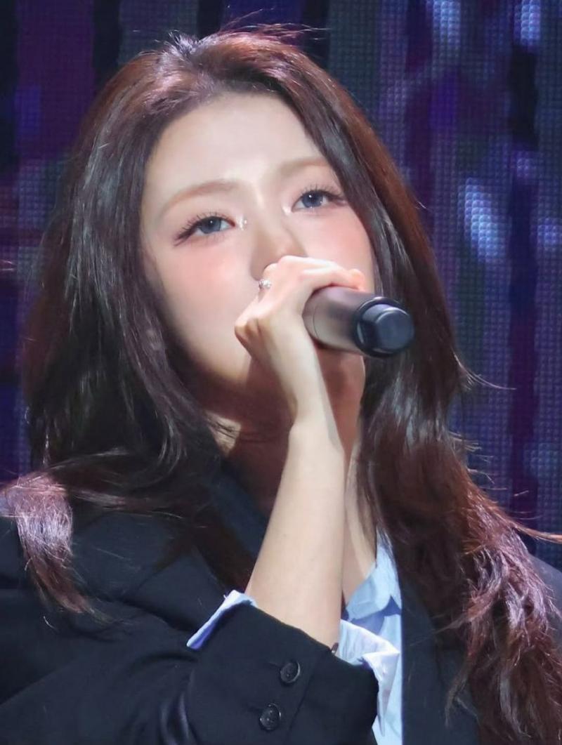 프로미스나인 (fromis_9) 이나경