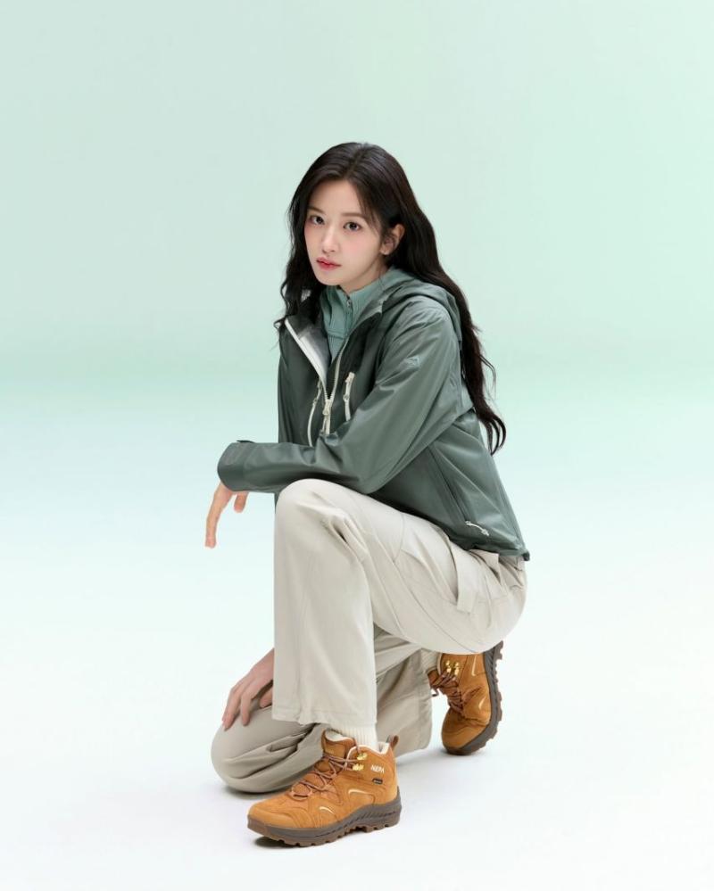 아이브 안유진 NEPA