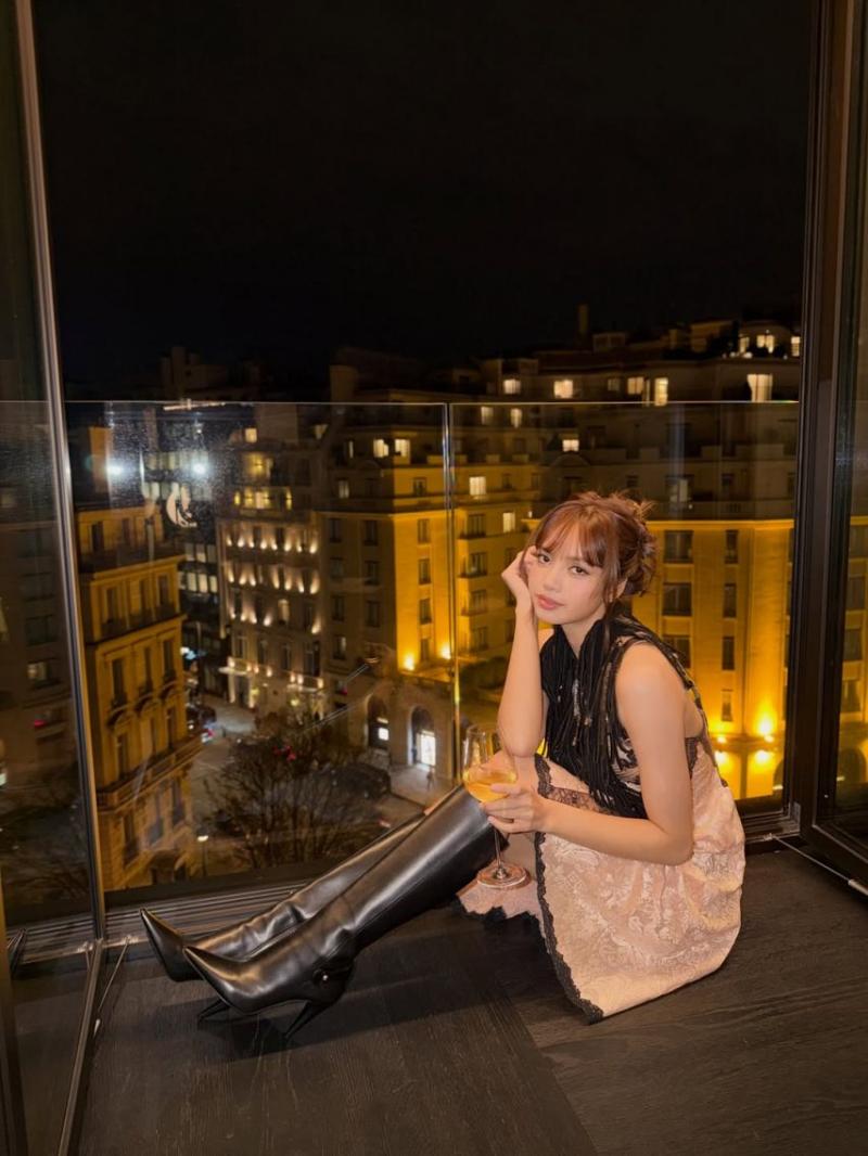 BLACKPINK (블랙핑크) 리사