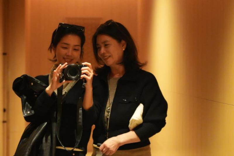 강지영 아나운서