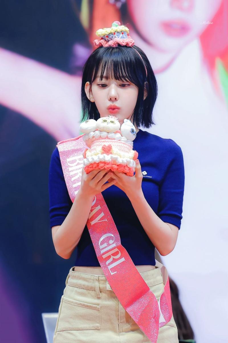 르세라핌 사쿠라 생일 축하해