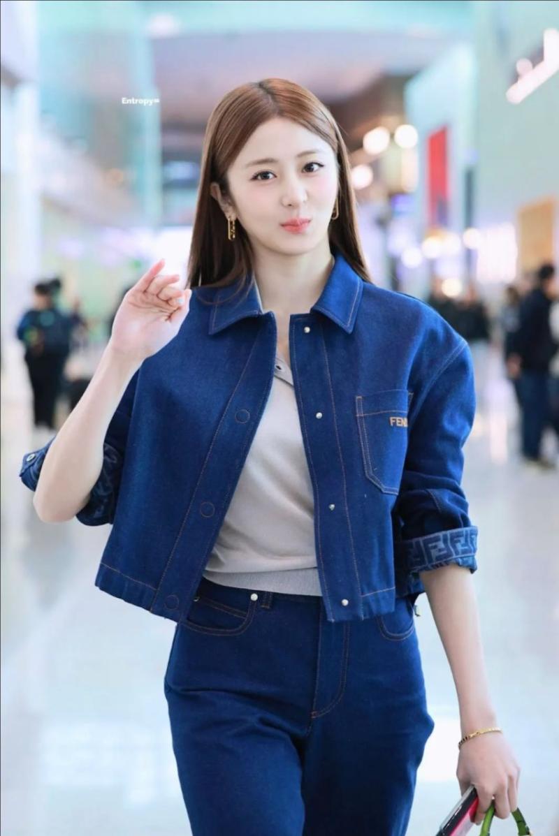 르세라핌 허윤진