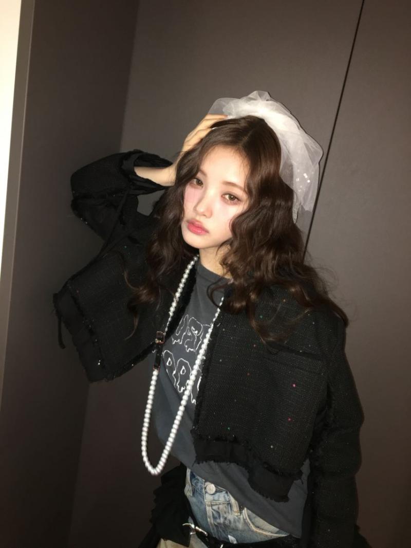 베이비돈크라이 이현