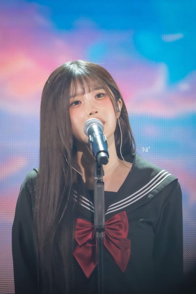 프로미스나인 송하영