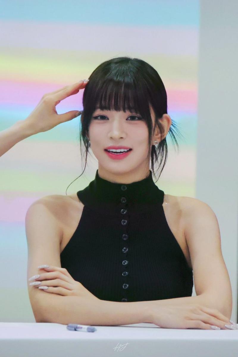 프로미스나인 이채영