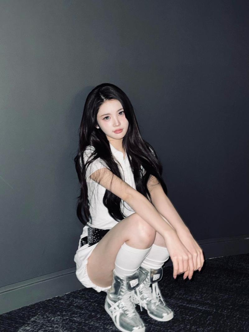 하츠투하츠 에이나