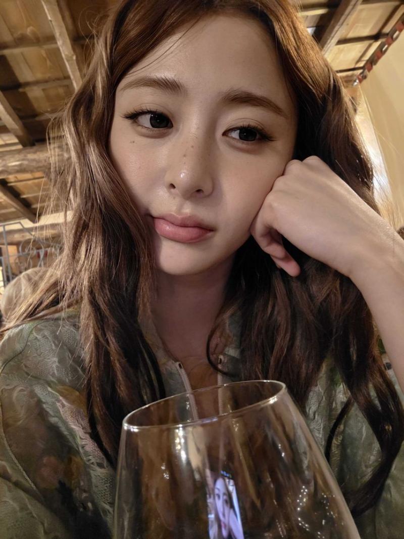 르세라핌 허윤진