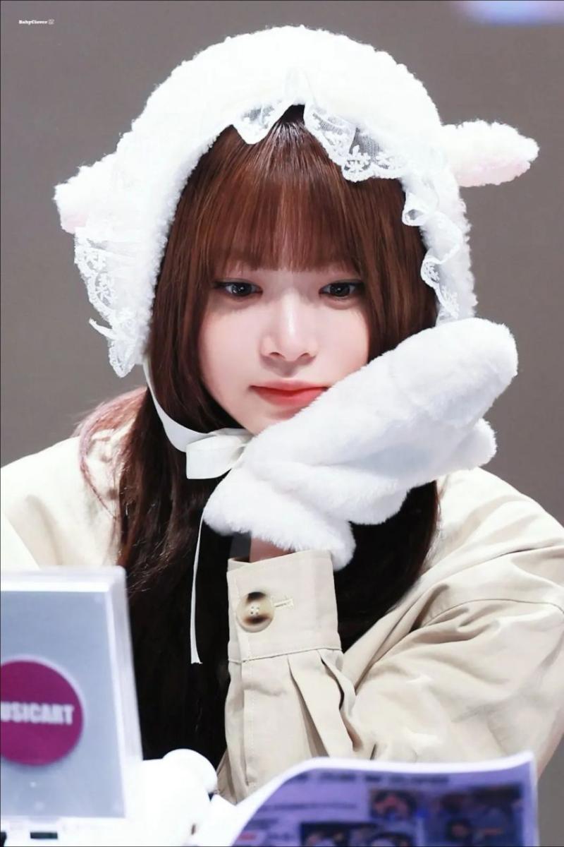 르세라핌 홍은채