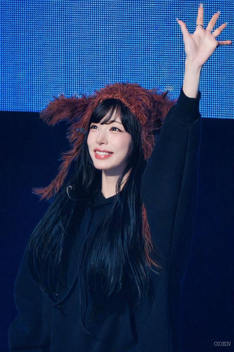 프로미스나인 이채영