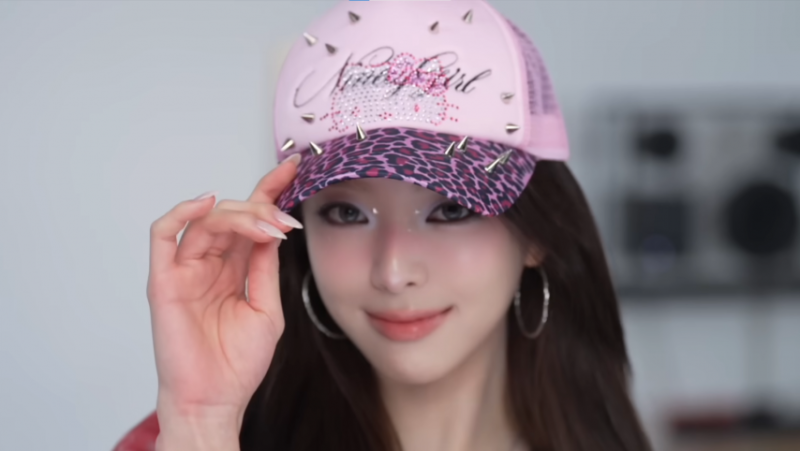 Y2K 컨셉 메이크업 유나