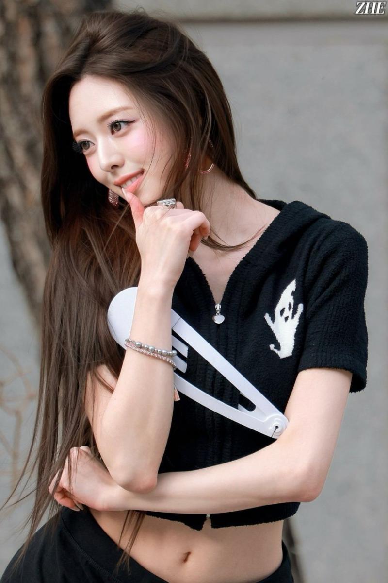 유나 ITZY있지 260404