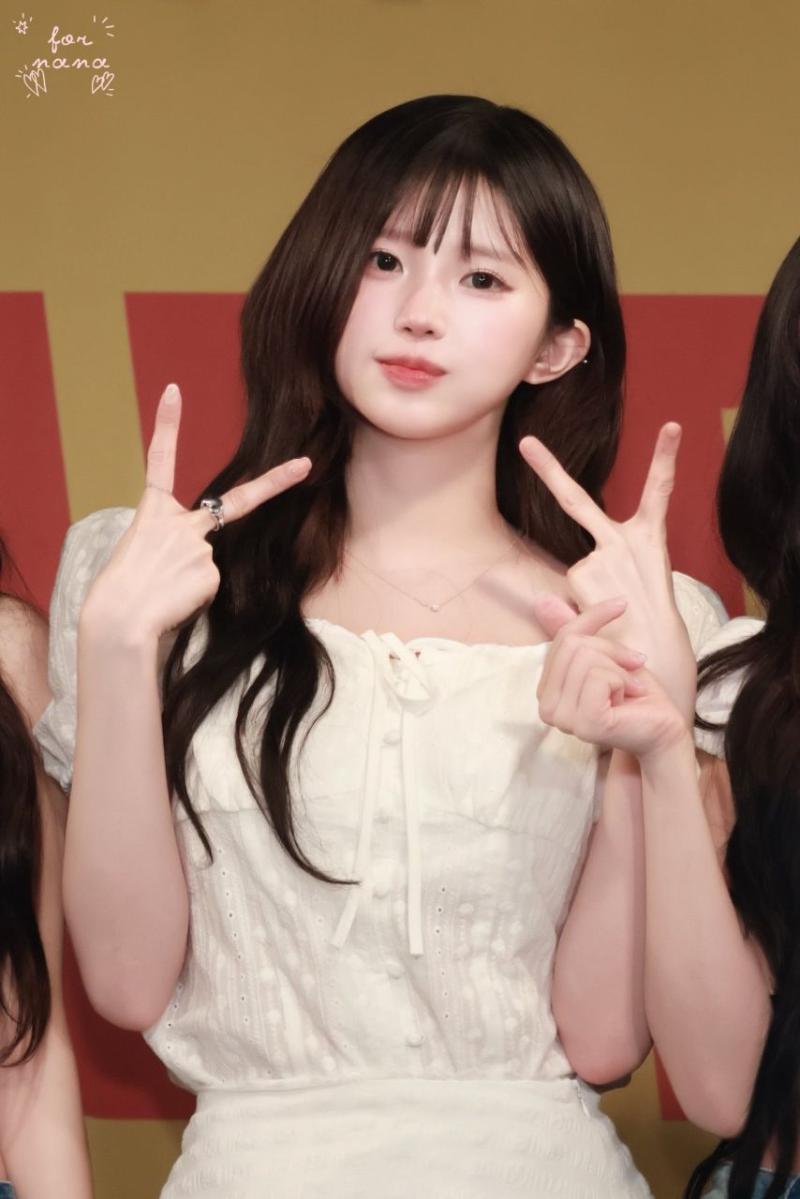 프로미스나인 송하영