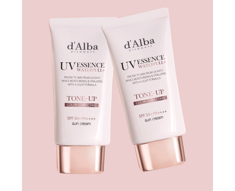 달바 워터풀 톤업 선크림 SPF 50+ PA++++