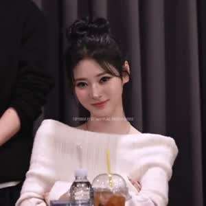 미야오 안나