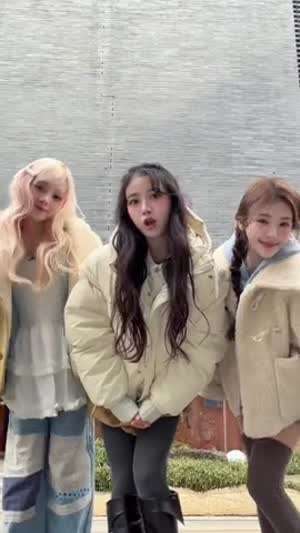 베이비돈크라이 이현,쿠미,미아