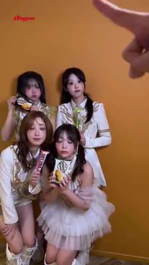 QWER 빙그레