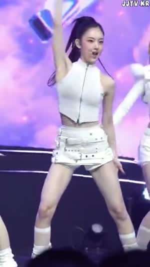 골지 민소매 앞지퍼 키키 이솔.mp4