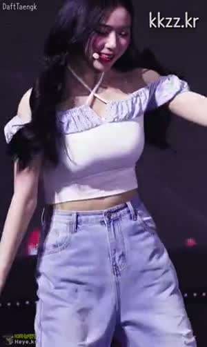 집중력을 높여주는 트리플에스 김채연