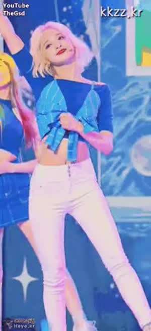 프로미스나인-이나경