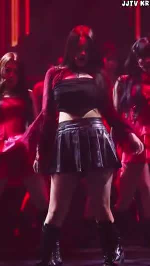 블랙 크롭 끈나시 묵직 가슴골 클라씨 지민.mp4