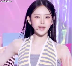 [키키] 이솔 메롱 ..gif