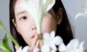 아이유 제이에스티나 BREEZE . GIF