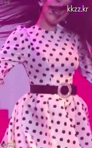 묵직한 땡땡이 클라씨 원지민