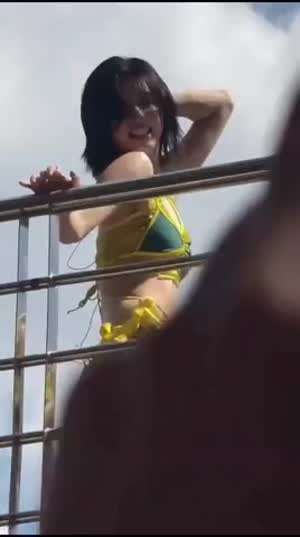 평소답지 않게 섹시댄스 추는 엔믹스 배이