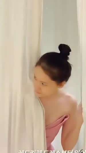 임윤아 드레스 코드 노메이크업 영상.mp4