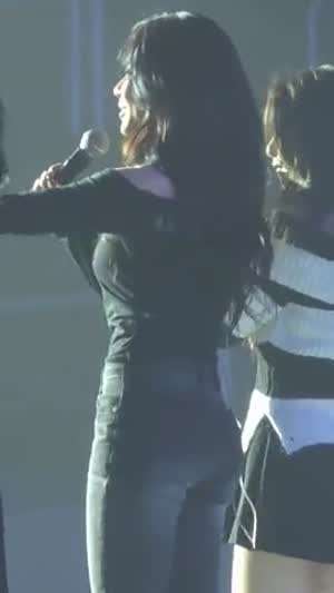 콘서트 사운드체크 프로미스나인 박지원 청바지핏 뒤태