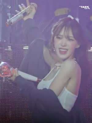 레드벨벳 웬디 콘서트 무대