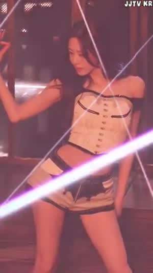 타이트한 오프솔더 개미허리 골반 배꼽 노출 있지 유나.mp4