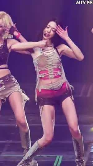 있지 유나 스트랩 민소매 움푹 겨드랑이.mp4