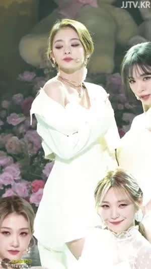 프로미스나인-이나경