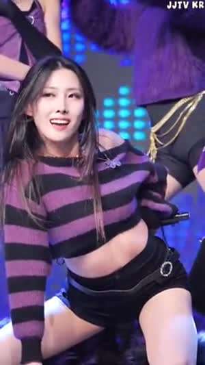 크롭 줄무늬 니트 살스 논런 밴드 나빌레라 릴라.mp4